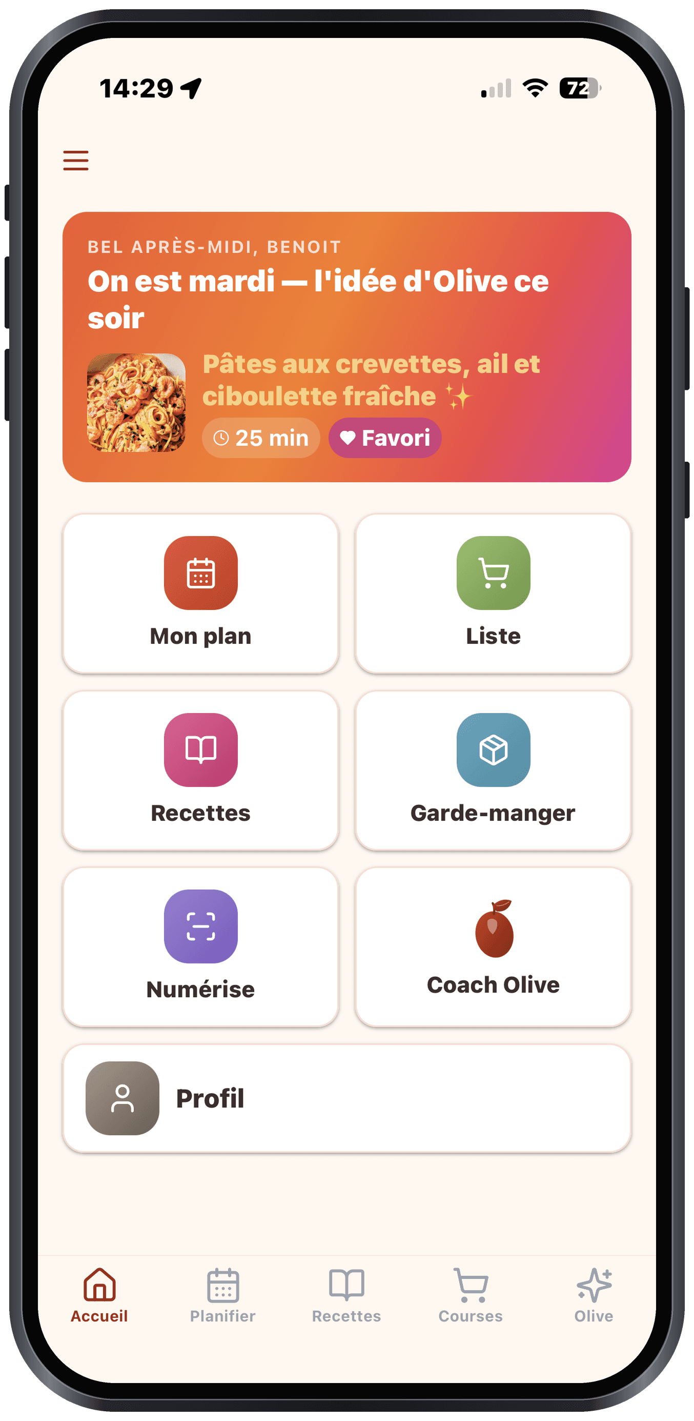 Olivi sur iPhone, planificateur de repas et idée de souper du jour L'application Olivi sur iPhone : l'accueil avec l'idée de repas du soir et l'accès rapide au plan, aux recettes, à la liste et au coach Olive